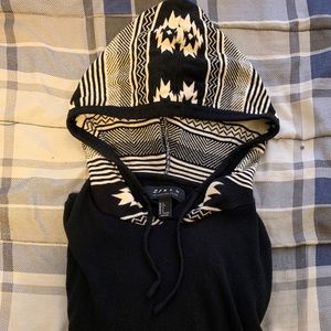Forever 21 Men’s Graphic Knitted Hoodie